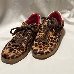 Steve Madden Leopard Haircalf Sneakers – Size 10 – Statement Street Style